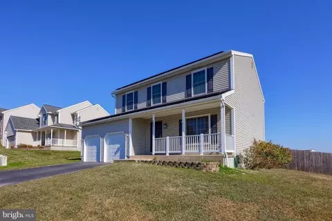 Exterior - 504 Longview Dr, Reading, PA 19608 photo 3 of 6