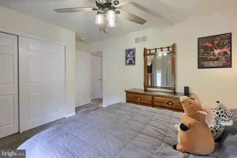 Bedroom - 2 Newlin Way, Reading, PA 19607 photo 4 of 4