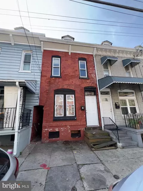 942 Muhlenberg St, Reading, PA 19602