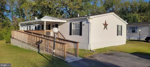 1021 Redwood Ct, Hamburg, PA 19526