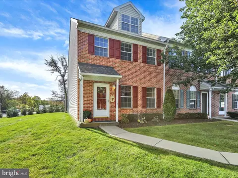 5 Becket Ct, Reading, PA 19607 photo 3