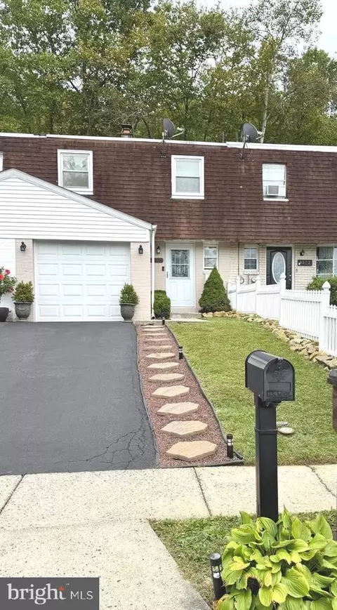 1074 Fox Run, Reading, PA 19606