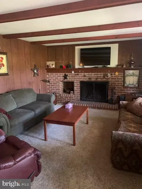 1694 Cedar Top Rd, Reading, PA 19607 photo 5
