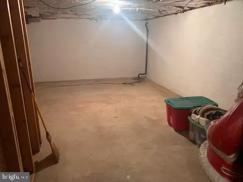 1694 Cedar Top Rd, Reading, PA 19607 photo 26