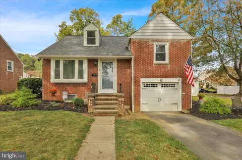 549 Meade Tc, Reading, PA 19607