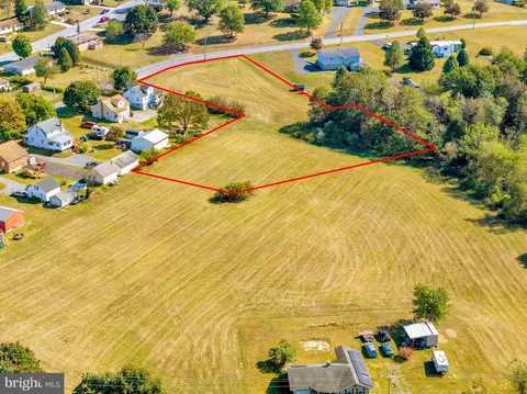1 Berne Road, Hamburg, PA 19526