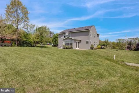 211 Kocher Rd, Reading, PA 19608 photo 8