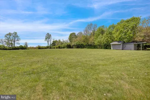 211 Kocher Rd, Reading, PA 19608 photo 9