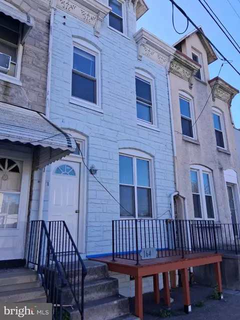 1649 N 9th St, Reading, PA 19604 photo 2