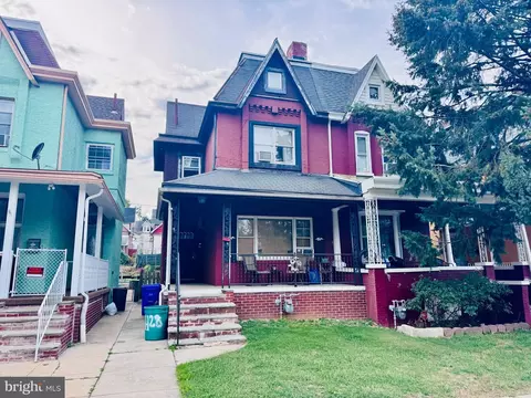 1128 N 6th St, Reading, PA 19601