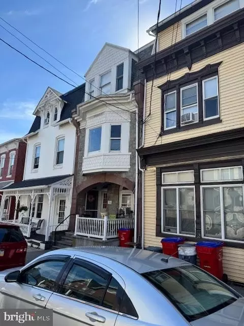 36 N 4th St, Hamburg, PA 19526
