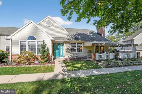 136 Heather Ln, Wyomissing, PA 19610