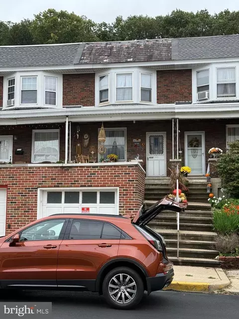 1528 Fairview St, Reading, PA 19606