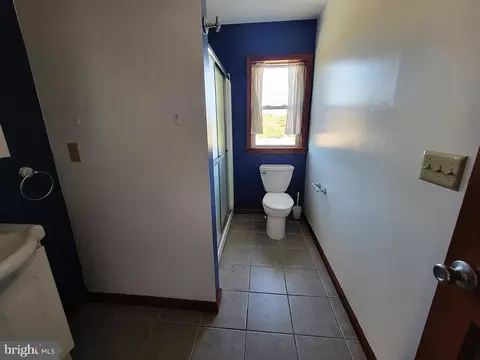 1018 Crestview Ave, Shillington, PA 19607 photo 20