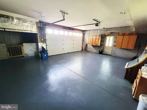 1018 Crestview Ave, Shillington, PA 19607 photo 34