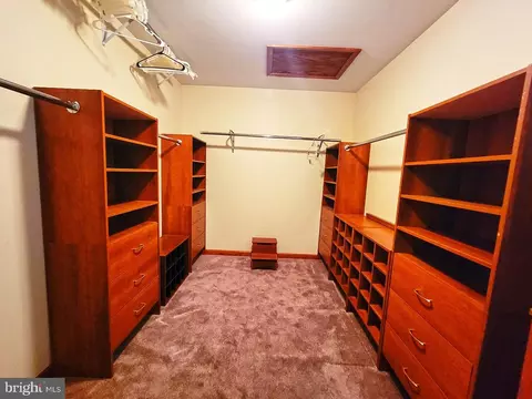 1018 Crestview Ave, Shillington, PA 19607 photo 23