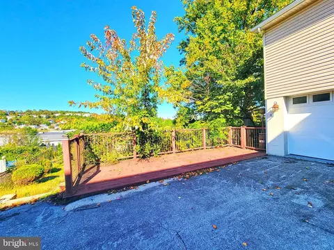1018 Crestview Ave, Shillington, PA 19607 photo 45