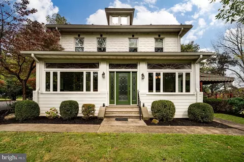 2157 Girard Ave, Reading, PA 19609