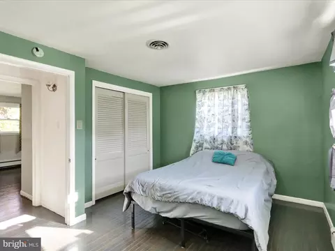 Bedroom - 3908 Reading Crest Ave, Reading, PA 19605 photo 4 of 6