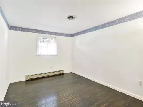 Bedroom - 3908 Reading Crest Ave, Reading, PA 19605 photo 1 of 6