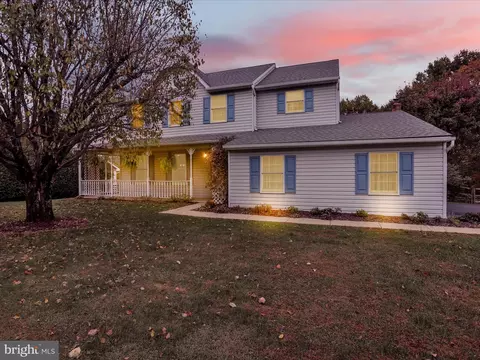 833 Pine Heights Rd, Reading, PA 19605