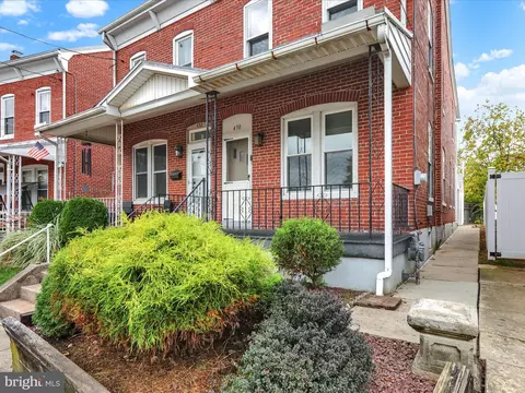 430 State St, Hamburg, PA 19526