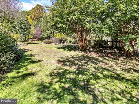 Exterior - 31 Imperial Dr, Reading, PA 19607 photo 10 of 21