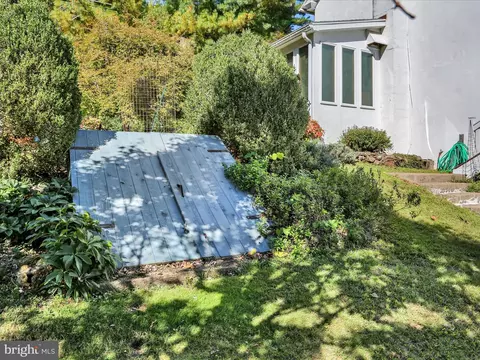 Exterior - 31 Imperial Dr, Reading, PA 19607 photo 19 of 21