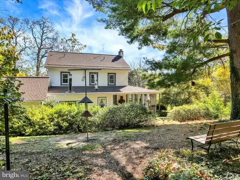 Exterior - 31 Imperial Dr, Reading, PA 19607 photo 17 of 21