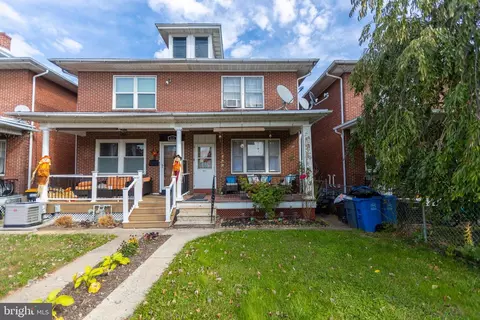 411 Fairview St, Reading, PA 19605
