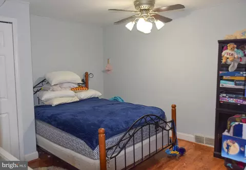 404 Lorane Rd, Reading, PA 19606 photo 9