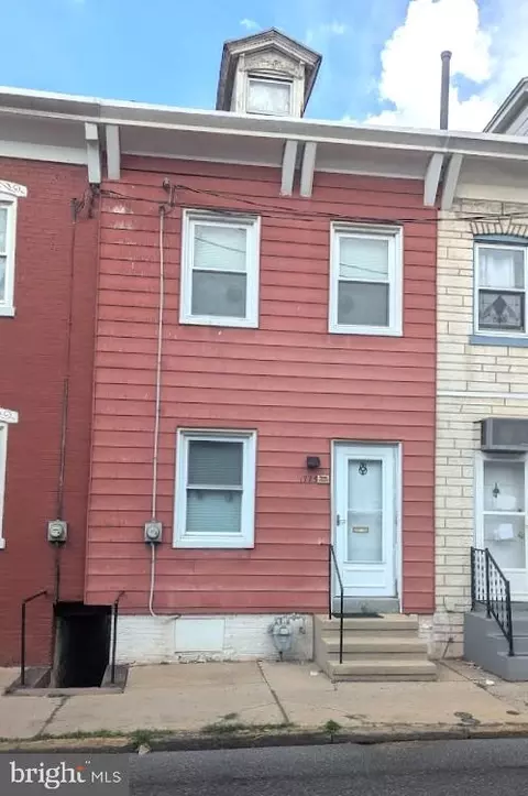 1725 Cotton St, Reading, PA 19606