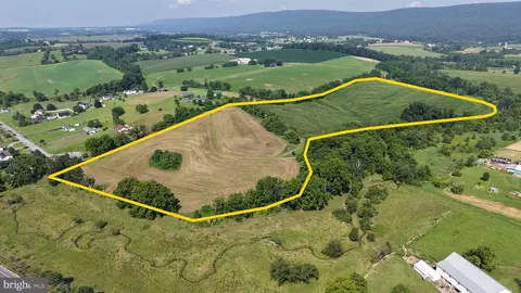 0 Holly Dr, Hamburg, PA 19526