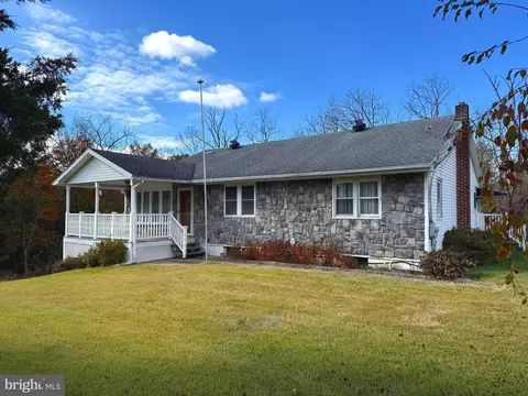 112 Monocacy Rd, Birdsboro, PA 19508