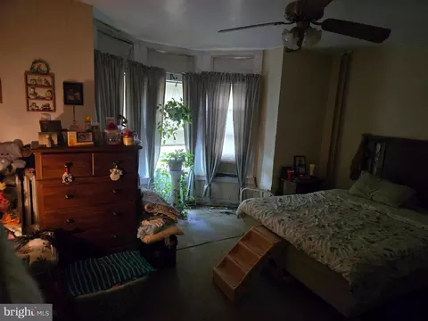 Bedroom - 1238 Eckert Ave, Reading, PA 19602 photo 3 of 5