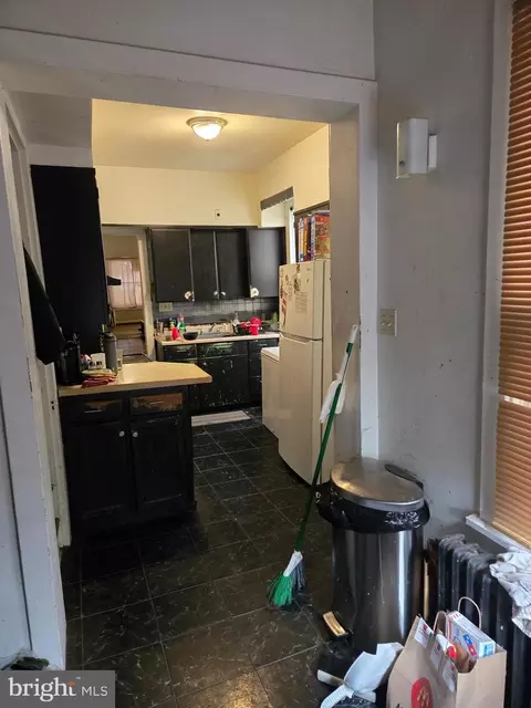 Entry Way - 1238 Eckert Ave, Reading, PA 19602 photo 3 of 3