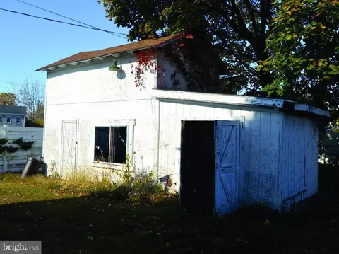 733 E Philadelphia Ave, Reading, PA 19607 photo 17