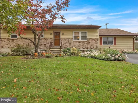 3810 Willow Grove Ave, Reading, PA 19605