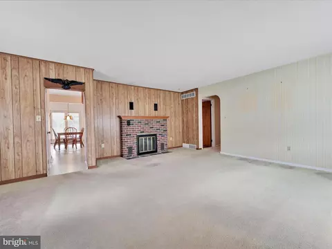 Living - 705 Cameron St, Reading, PA 19607 photo 1 of 1