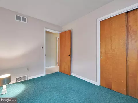 Bedroom - 705 Cameron St, Reading, PA 19607 photo 4 of 8