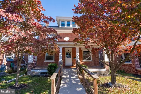 205 W 6th St, Boyertown, PA 19512