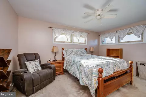 Bedroom - 118 Octagon Ave, Sinking Spring, PA 19608 photo 1 of 8