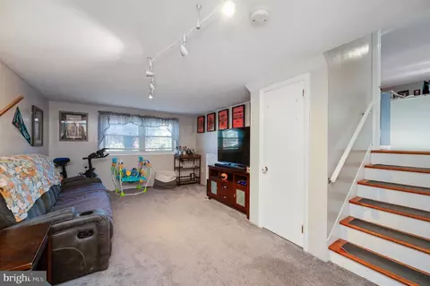 Entry Way - 118 Octagon Ave, Sinking Spring, PA 19608 photo 5 of 5