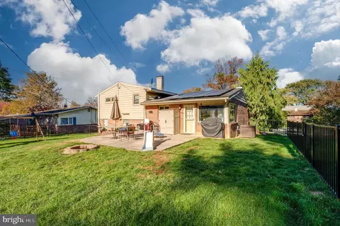 Exterior - 118 Octagon Ave, Sinking Spring, PA 19608 photo 5 of 10