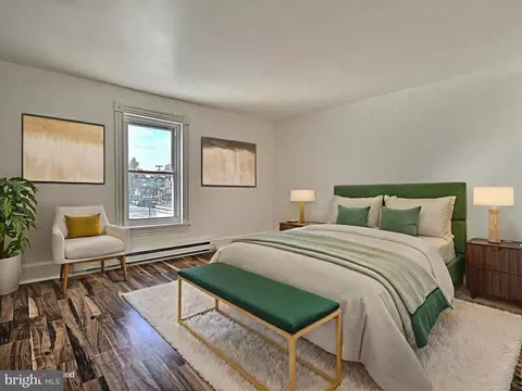 Bedroom - 122 W Oley St, Reading, PA 19601 photo 8 of 11