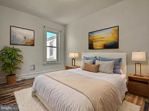 Bedroom - 122 W Oley St, Reading, PA 19601 photo 4 of 11