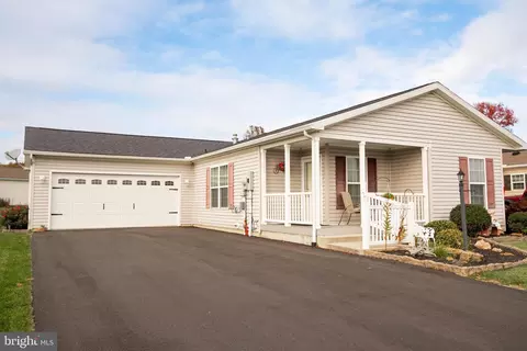 115 Eagles Watch S, Bechtelsville, PA 19505