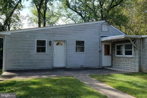 10 Klapperthal Rd, Reading, PA 19606