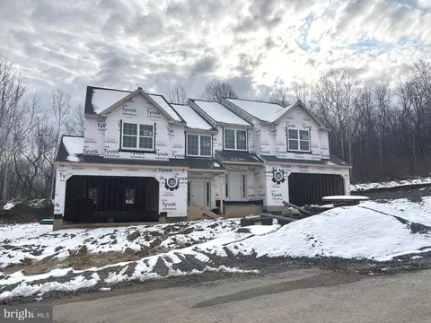 19 Castle Dr #LOT 4, Robesonia, PA 19551