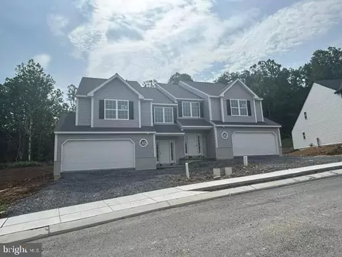 19 Castle Dr #LOT 4, Robesonia, PA 19551
